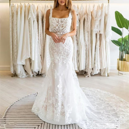 Sleeveless Wedding Dresses for Bride Sheath V Neck Bridal Gown Lace and Appliques Bride Dress Evening Party